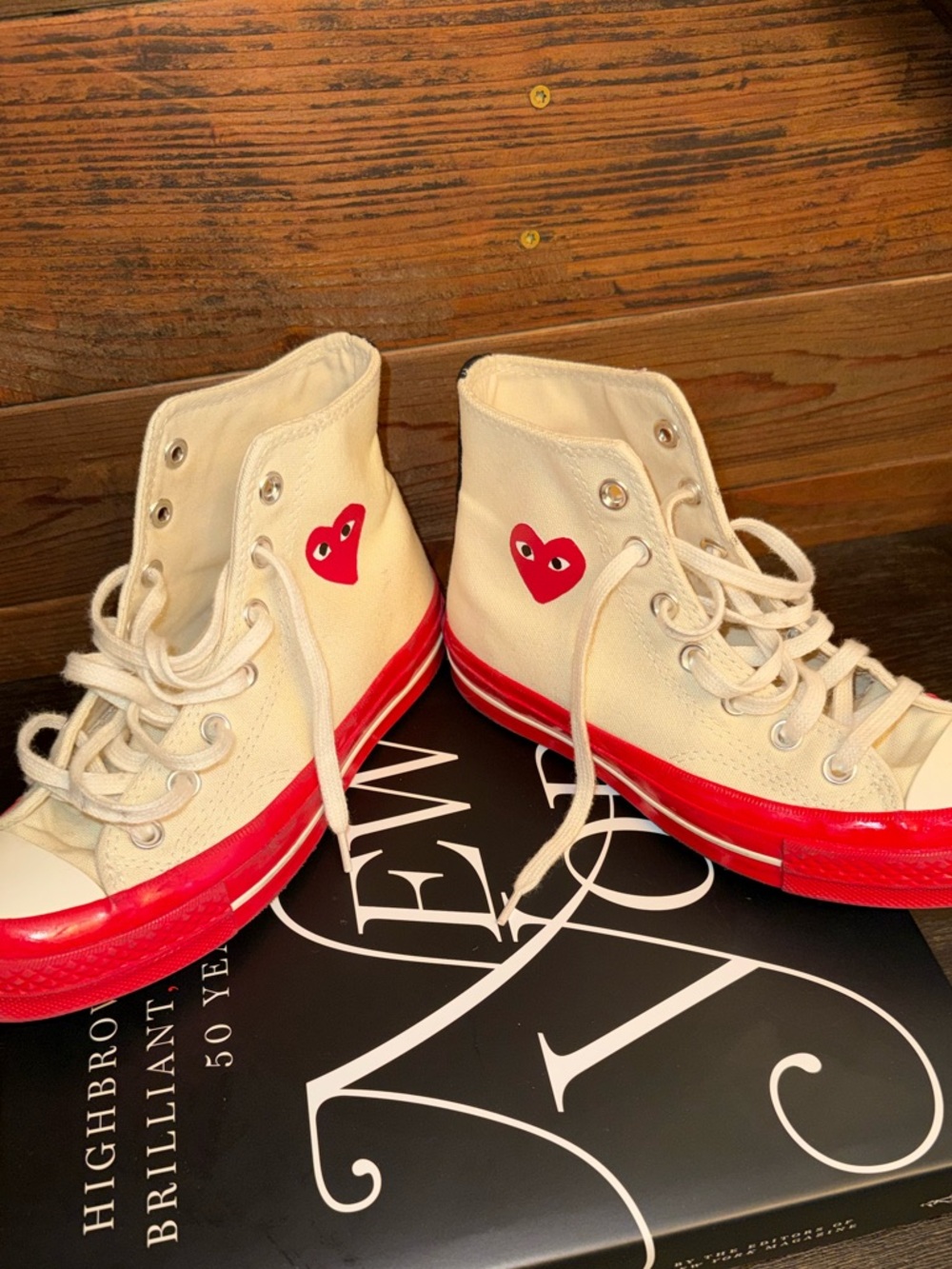 Comme des Garçons converses